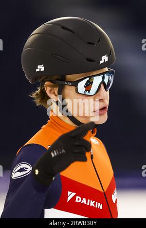 HEERENVEEN - Jens van 't Wout während des Trainings der National Short Track Training Selection im Daikin Experience Center Thialf, vor der Präsentation der Fahrer der TeamNL Short Track Season 2023-2024. ANP VINCENT JANNINK Stockfoto