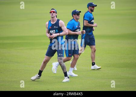 Das New Zealand Team nimmt am 18. September 2023 am Sher-e-Bangla National Cricket Stadium in Mirpur, Dhaka, Bangladesch, Teil. Stockfoto