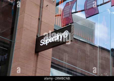 Superdry-Shop-Schild in Princesshay Exeter Stockfoto