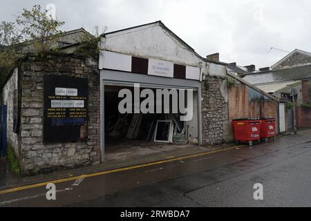 Feature auf Bridgend, einer Stadt in Wales, UKDie Stadt hat viele verlassene Geschäfte Picture by Richard Williams Photography Stockfoto