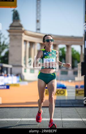 Lisa Jane Weightman nahm am Marathon der Leichtathletik-Weltmeisterschaften in Budapest 2023 Teil. Stockfoto