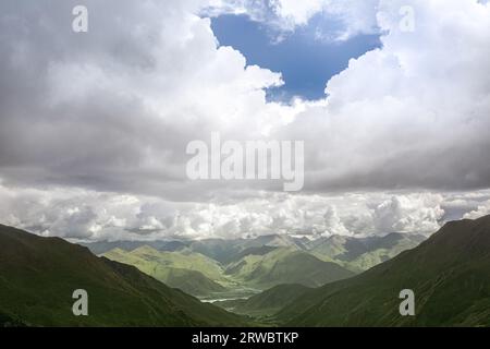 Herz (Wolke im blauen Himmel) Stockfoto