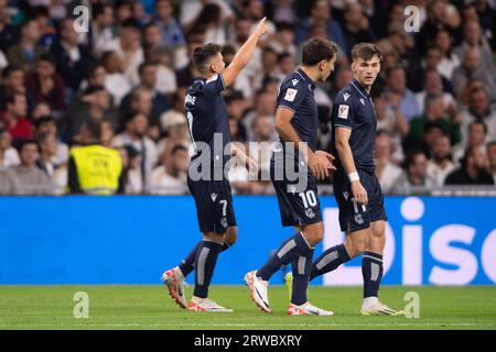 17. September 2023; Santiago Bernabeu Stadion, Madrid, Spanien, Spanisch La Liga Fußball, Real Madrid gegen Real Sociedad; Ander Barrenetxea feiert, wie er das Tor für 0-1 für Real Sociedad in der 5. Minute erzielt Stockfoto