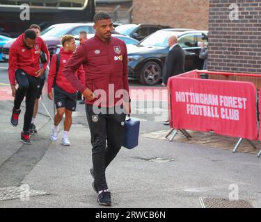 Nottingham, Großbritannien. September 2023. Lyle Foster #17 von Burnley kommt vor dem Spiel Nottingham Forest gegen Burnley in City Ground, Nottingham, Großbritannien, am 18. September 2023 (Foto: Gareth Evans/News Images) in Nottingham, Großbritannien am 18. September 2023. (Foto: Gareth Evans/News Images/SIPA USA) Credit: SIPA USA/Alamy Live News Stockfoto