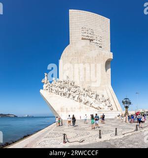 „Padrão dos Descobrimentos“ das Denkmal für die Entdeckungen in Lissabon (Portugal) wurde 1960 zu Ehren von Dom Henrique de Avis errichtet. Stockfoto