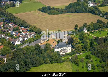 Luftaufnahme, Wasserschloss Haus Opherdicke, Holzwickede, Ruhrgebiet, Nordrhein-Westfalen, Deutschland, Burg, DE, Europa, Gräfte, Herrenhaus, Dominion b Stockfoto