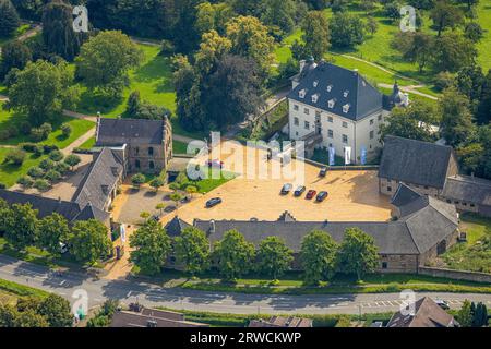 Luftaufnahme, Wasserschloss Haus Opherdicke, Holzwickede, Ruhrgebiet, Nordrhein-Westfalen, Deutschland, Burg, DE, Europa, Gräfte, Herrenhaus, Dominion b Stockfoto