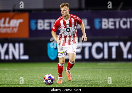Oss, Niederlande. September 2023. OSS, NIEDERLANDE - 18. SEPTEMBER: Xander Lambrix von TOP Oss während des niederländischen Keuken Kampioen Divisie-Spiels zwischen TOP Oss und FC Dordrecht im Frans Heesen Stadion am 18. September 2023 in Oss, Niederlande. (Foto: Broer van den Boom/Orange Pictures) Credit: Orange Pics BV/Alamy Live News Stockfoto