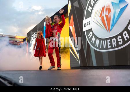 Bristol, TN, USA. September 2023. Justin Allgaier (7), Fahrer der NASCAR Xfinity Series, wird auf dem Bristol Motor Speedway in Bristol, TN, für die Food City 300 vorgestellt. (Bild: © Logan T Arce Grindstone Media Gr/ASP) NUR REDAKTIONELLE VERWENDUNG! Nicht für kommerzielle ZWECKE! Stockfoto