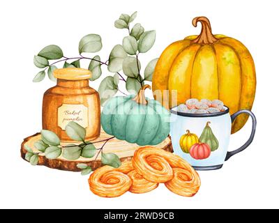 Herbstkomposition mit Kürbis, Eukalyptus, Kerze und Kakao. Herbststimmung, gemütliches Zuhause, Thanksgiving, Erntefest. Handgezeichnetes Aquarell für poste Stockfoto