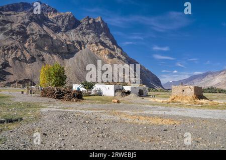 Siedlung im Pamirgebirge in Tadschikistan Stockfoto