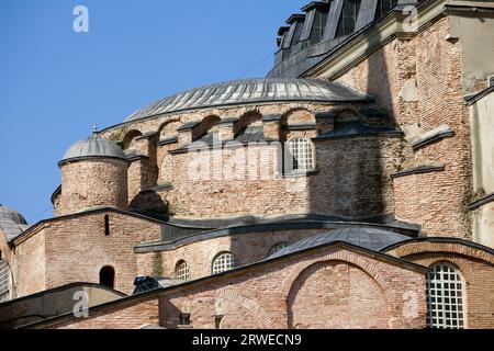 Byzantinische architektonische Details der Hagia Sophia (die Kirche der Heiligen Weisheit oder Ayasofya auf Türkisch), ein berühmtes historisches Wahrzeichen in Istanbul Stockfoto