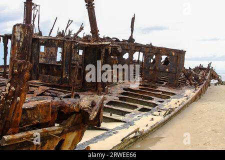 Maheno Wrack strandete am siebenundsiebzig Meilen Strand, Fraser Island, Queensland, Australien Stockfoto