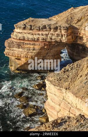 Blick auf malerische natürliche Brücke in Kalbarri Nationalpark, Western Australia Stockfoto