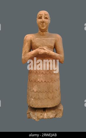 Statue von Lugal-dalu, sumerischem König der mesopotamischen Stadt Adab im 3. Jahrtausend v. Chr., um 2500 v. Chr. im Istanbul Archäologischen Museum Stockfoto
