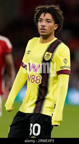 Nottingham, Großbritannien. September 2023. Luca Koleosho aus Burnley während des Spiels der Premier League im City Ground in Nottingham. Das Bild sollte lauten: Andrew Yates/Sportimage Credit: Sportimage Ltd/Alamy Live News Stockfoto