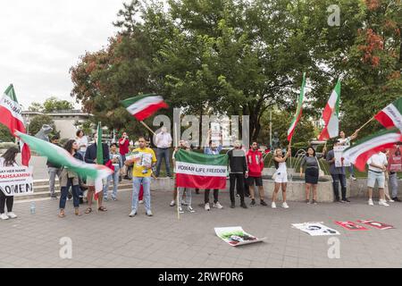 Iraner in Budapest zum Todestag von Mahsa Amin Stockfoto