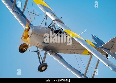 De Havilland DH-82 Tiger Moth, der englische Patient auf der SHG Airshow 2023 Stockfoto