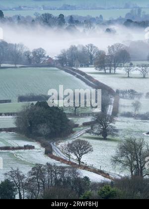 Ein Blick vom Ragleth Hill, wenn die Winterbedingungen im Spätherbst ankommen, Little Stretton, Shropshire, Großbritannien Stockfoto