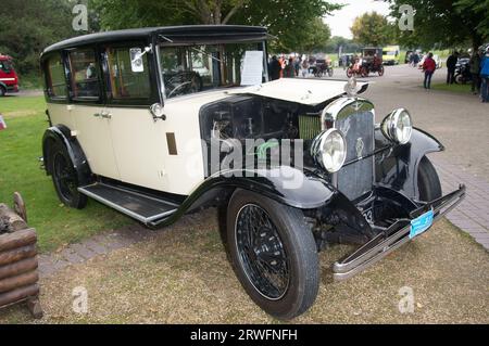 Am Sonntag, den 17. September, wurde Victoria Park zum Zentrum für Oldtimer aller Marken und Modelle (Terry Scott/SPP) Stockfoto