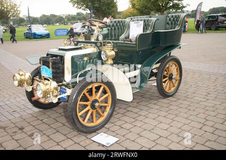 Am Sonntag, den 17. September, wurde Victoria Park zum Zentrum für Oldtimer aller Marken und Modelle (Terry Scott/SPP) Stockfoto