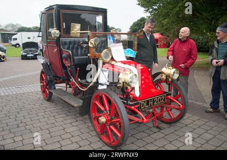 Am Sonntag, den 17. September, wurde Victoria Park zum Zentrum für Oldtimer aller Marken und Modelle (Terry Scott/SPP) Stockfoto