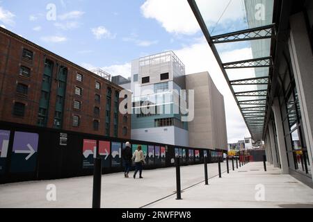 Hinter den Aviva Studios, der Heimat von Factory International, befindet sich ein bedeutender neuer Kulturraum für Mancherster und die Welt. Mit Flexibilität gebaut i Stockfoto