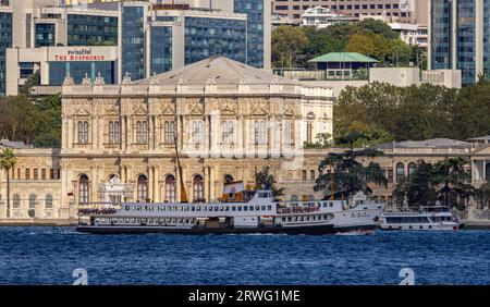 Istanbul, Türkei, 11. September 2023: Wunderschöner Dolmabahce-Palast, Istanbul Stockfoto