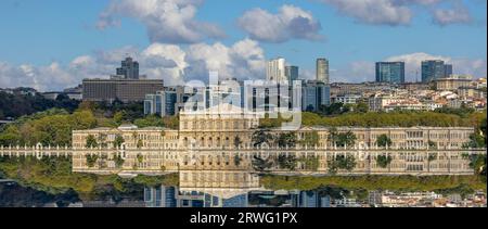 Istanbul, Türkei, 11. September 2023: Wunderschöner Dolmabahce-Palast, Istanbul Stockfoto