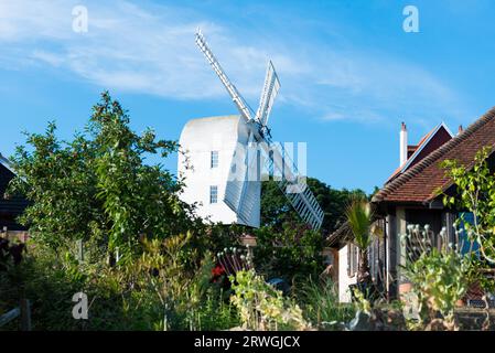 Windmühle Thorpeness Suffolk. Stockfoto