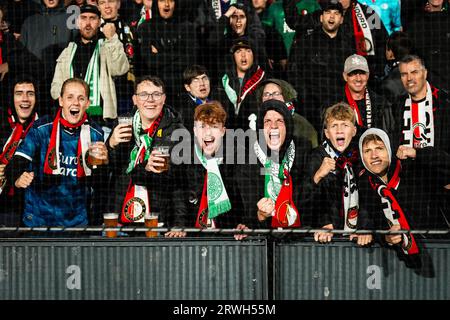 Rotterdam, Niederlande. September 2023. Rotterdam - Feyenoord-Fans während der 1. Runde der UEFA Champions League zwischen Feyenoord und Celtic im Stadion Feijenoord de Kuip am 19. September 2023 in Rotterdam, Niederlande. Anrede: Box to Box Pictures/Alamy Live News Stockfoto