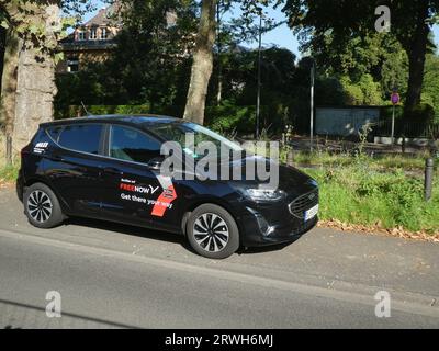 Köln, Deutschland. September 2023. Ein Pkw der Carsharing-Firma Miles. Dieses Fahrzeug kann über die FreeNow App gebucht werden. Quelle: Horst Galuschka/dpa/Alamy Live News Stockfoto