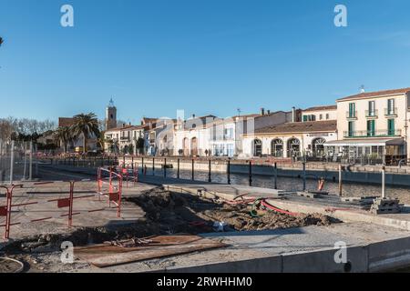 Marseillan, Frankreich - 30. Dezember 2018: Architektonische Entfesselung des Vergnügungsparks Marseillan an einem Wintertag Stockfoto