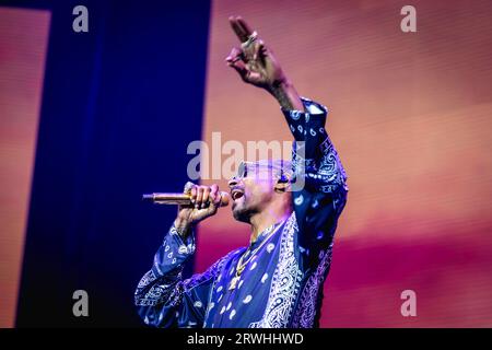 ROTTERDAM – der amerikanische Rapper Snoop Dogg während einer Performance in Rotterdam AHOY im Rahmen seiner Herbsttour durch Europa. ANP MARCEL KRIJGSMAN netherlands Out - belgium Out Credit: ANP/Alamy Live News Stockfoto