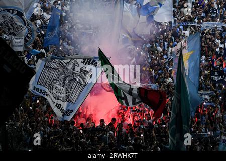 Rom, Italien. September 2023. Fans der SS Lazio während des UEFA Champions League-Spiels der Gruppe E zwischen SS Lazio und Atletico de Madrid im Stadio Olimpico Roma am 19. September 2023 in Rom. Quelle: Giuseppe Maffia/Alamy Live News Stockfoto