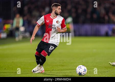 Rotterdam, Niederlande. September 2023. ROTTERDAM, NIEDERLANDE - 19. SEPTEMBER: Luka Ivanusec von Feyenoord läuft mit dem Ball während des UEFA Champions League Gruppe-E-Spiels zwischen Feyenoord und Celtic im Stadion Feyenoord am 19. September 2023 in Rotterdam, Niederlande. (Foto von Andre Weening/Orange Pictures) Kredit: Orange Pics BV/Alamy Live News Stockfoto