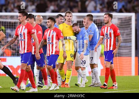 Rom, Italien. September 2023. Ivan Provedel Torhüter der SS Lazio feiert sein erstes Tor beim UEFA Champions League Gruppe E-Spiel zwischen SS Lazio gegen Atletico de Madrid im Stadio Olimpico Roma am 19. September 2023 in Rom. Quelle: Giuseppe Maffia/Alamy Live News Stockfoto