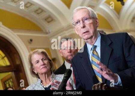 Washington, Usa. September 2023. Mitch McConnell, Minderheitsführer des Senats, R-KY, spricht während einer Pressekonferenz nach dem wöchentlichen Mittagessen im US-Kapitol in Washington, DC am Dienstag, 19. September 2023. Foto von Bonnie Cash/UPI Credit: UPI/Alamy Live News Stockfoto