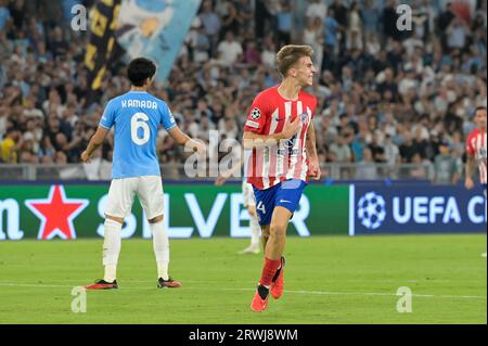 Pablo Barrios von Atletico de Madrid jubelt nach dem Tor 0-1 in der 29. Minute während des Fußballspiels, Stadio Olimpico, Lazio gegen Atletico di Madrid, 19. September 2023 (Foto: AllShotLive/SIPA USA) Credit: SIPA USA/Alamy Live News Stockfoto