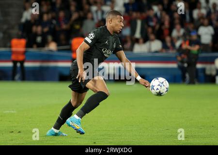 Paris, Frankreich. September 2023. Kylian Mbappe von PSG während des UEFA Champions League, Gruppe F Fußballspiels zwischen Paris Saint-Germain und Borussia Dortmund am 19. September 2023 im Parc des Princes Stadion in Paris, Frankreich - Foto Jean Catuffe/DPPI Credit: DPPI Media/Alamy Live News Stockfoto