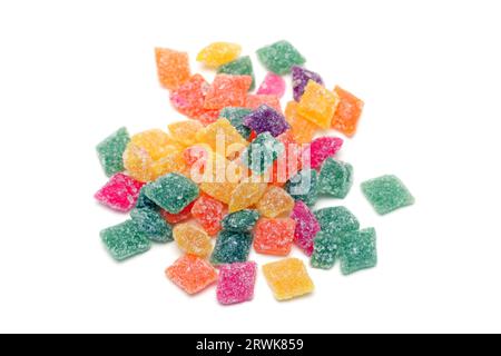 Bunte Süßigkeiten auf weißem Hintergrund Stockfoto