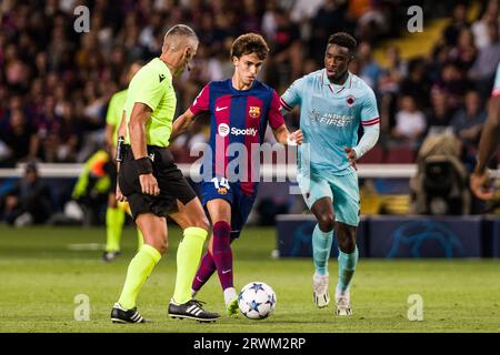 Barcelona, Spanien. Am 19. September 2023 spielten Joao Felix vom FC Barcelona und Toby Alderweireld von Royal Antwerp während des Spiels der UEFA Champions League Gruppe H zwischen dem FC Barcelona und Royal Antwerp FC bei Estadi Olimpic Lluis Companys am 19. September 2023 in Barcelona, Spanien. Foto Javier Borrego/SpainDPPI/DPPI Stockfoto