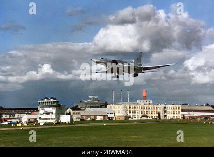 Tupolev Tu-22M auf der Farnborough Airshow. Stockfoto