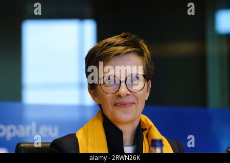 Brüssel, Belgien. September 2023. Claudia Buch, nominiert für die neue Vorsitzende des Aufsichtsgremiums der EZB, während ihrer Anhörung im Europäischen Parlament am 20. September 2023 in Brüssel, Belgien. Quelle: ALEXANDROS MICHAILIDIS/Alamy Live News Stockfoto