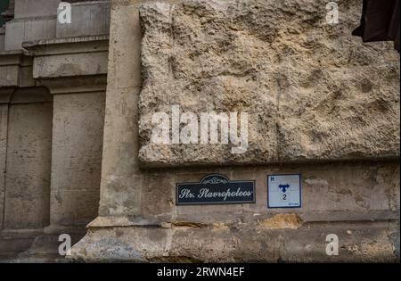 BUKAREST, RUMÄNIEN - 13. SEPTEMBER 2022: Nationalmuseum für rumänische Geschichte Stockfoto