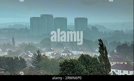 Glasgow, Schottland, Großbritannien. September 2023. Wetter in Großbritannien: Der Regen in der Stadt sorgte dafür, dass der Sturm Nigel im Westen der Stadt sintflutartigen Regen erzeugte. Credit Gerard Ferry/Alamy Live News Stockfoto