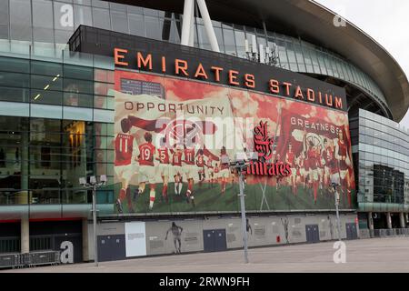 London, Großbritannien. September 2023. LONDON, VEREINIGTES KÖNIGREICH - 20. SEPTEMBER: Emirates Stadion of Arsenal während des UEFA Champions League Gruppe-B-Spiels zwischen Arsenal und PSV im Emirates Stadion am 20. September 2023 in London, Vereinigtes Königreich. (Foto: Hans van der Valk/Orange Pictures) Credit: Orange Pics BV/Alamy Live News Stockfoto