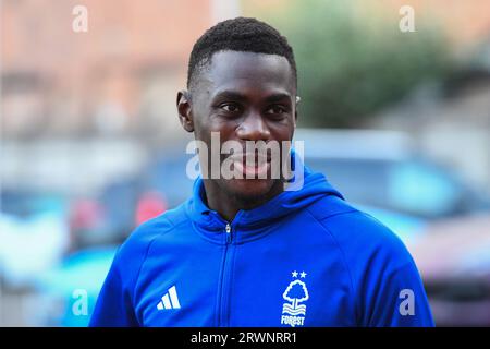 Moussa Niakhate aus Nottingham Forest während des Premier-League-Spiels zwischen Nottingham Forest und Burnley am City Ground, Nottingham, am Montag, den 18. September 2023. (Foto: Jon Hobley | MI News) Credit: MI News & Sport /Alamy Live News Stockfoto