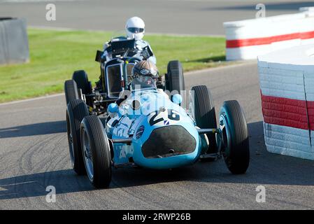 1948 Talbot-Lago Type 26C, gefahren von Luc Brandts im Goodwood Trophy-Rennen beim Goodwood Revival Meeting am 9. September 2023 in Chichester, England. ©202 Stockfoto