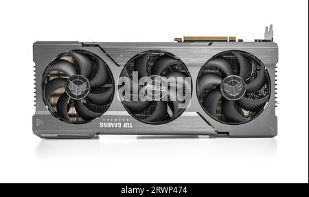 ASUS TUF Gaming Radeon RX 7900 XT Grafikkarte, Studiofoto. Stockfoto